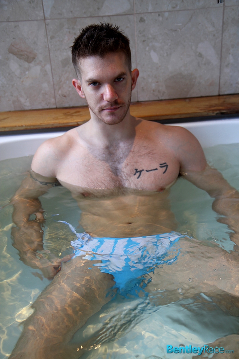 BentleyRace-sexy-Aussie-guy-Skippy-Baxter-solo-model-stark-bollock-naked-water-bath-tub-stroking-large-cock-011-tube-video-gay-porn-gallery-sexpics-photo